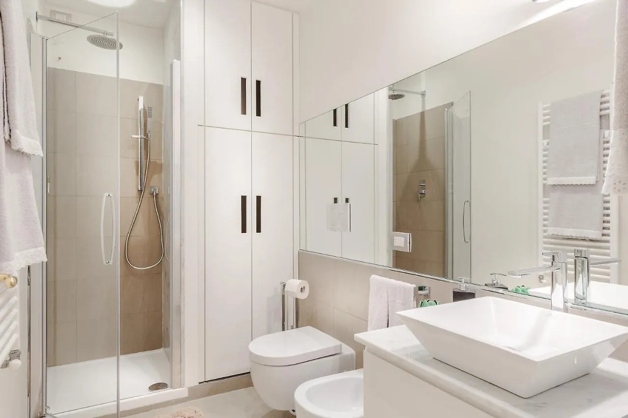 Apartment The Palace View Penthouse, Modern Luxury In Lucca