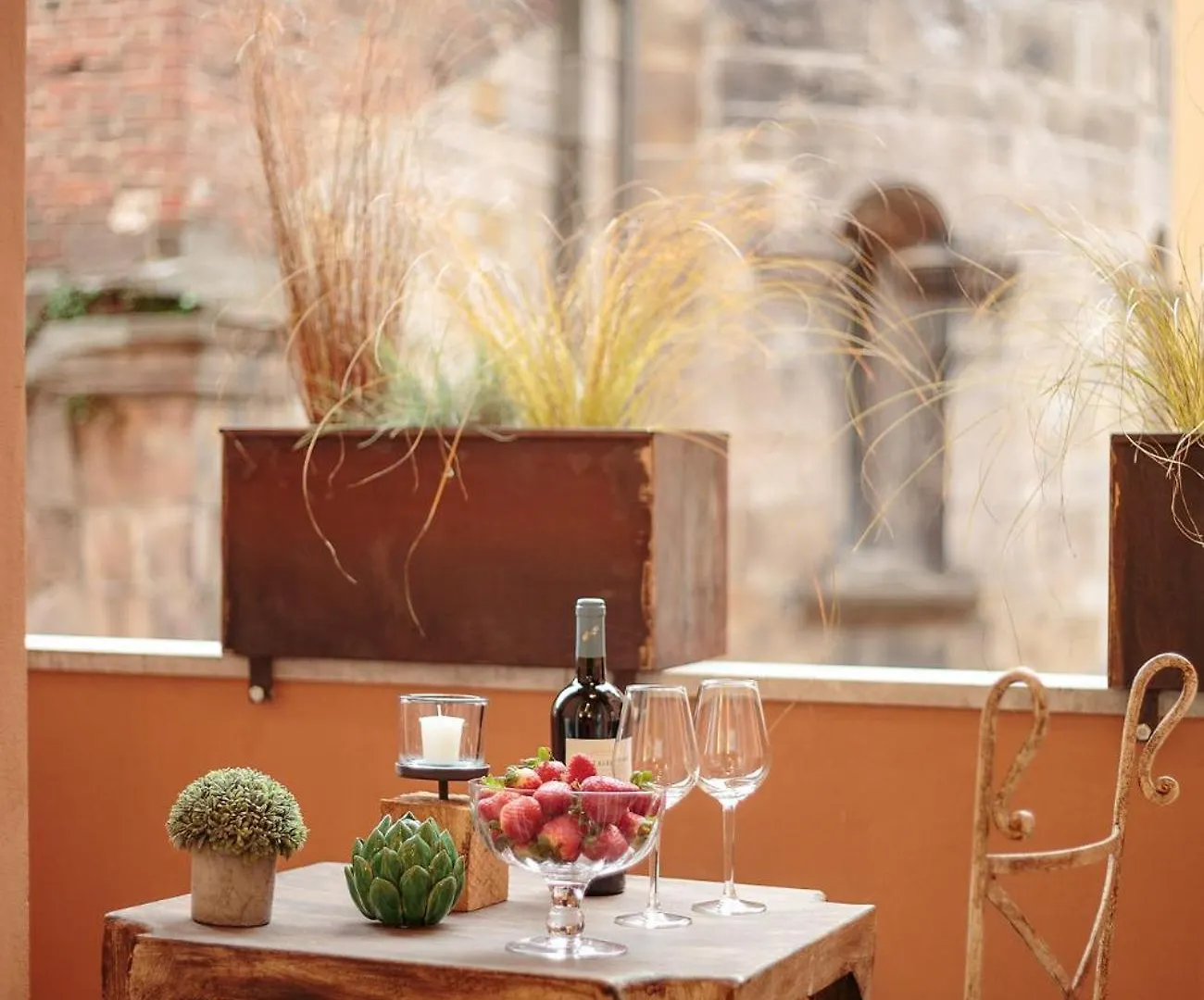 The Palace View Penthouse, Modern Luxury In Lucca 0*,  Italy